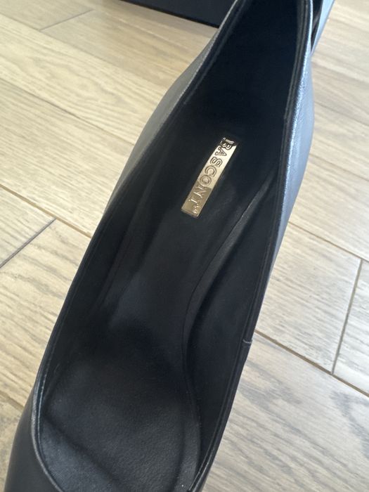 Черные  туфли