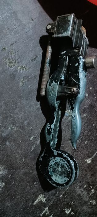 Band it TOOLS. Инструмент для крепления ленты