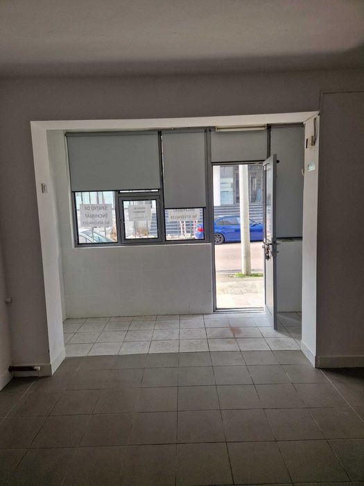 Spatiu Comercial De Inchiriat