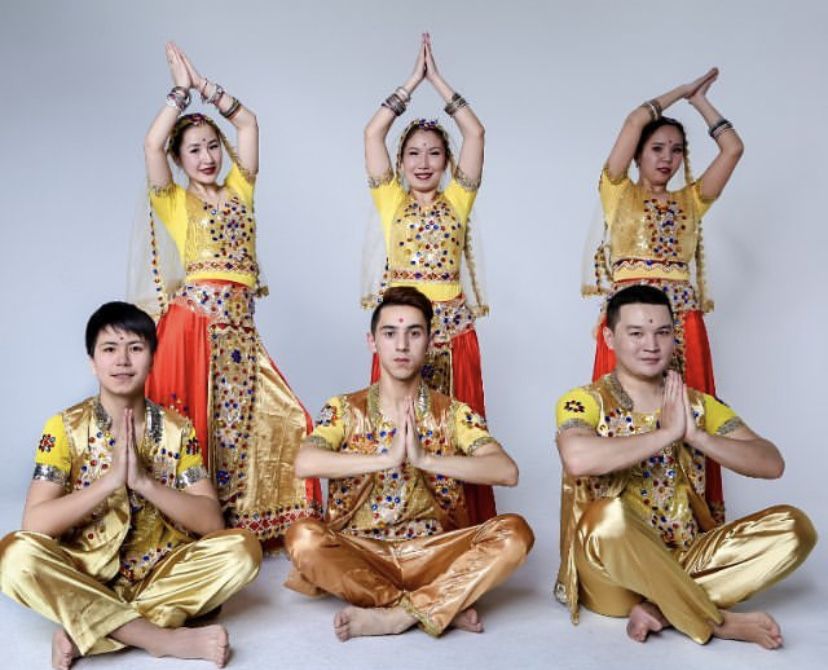 Индийские костюмы на прокат