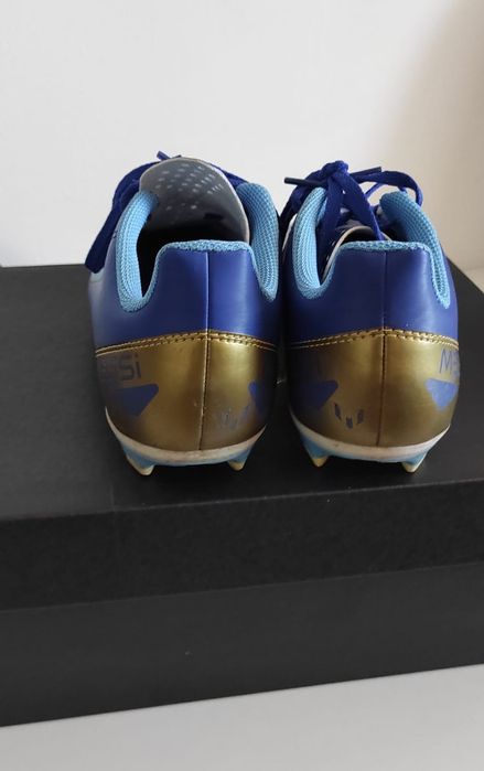 Ghete de fotbal pt copii Adidas Messi nr 37,5