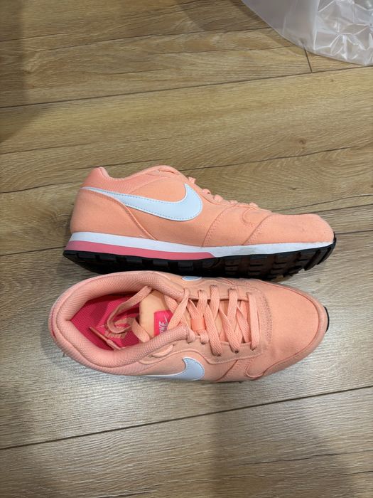 Сникърси Marc O’Polo и маратонки Nike