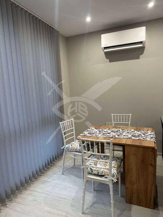 Двустаен апартамент - кв Тракия - 11824551