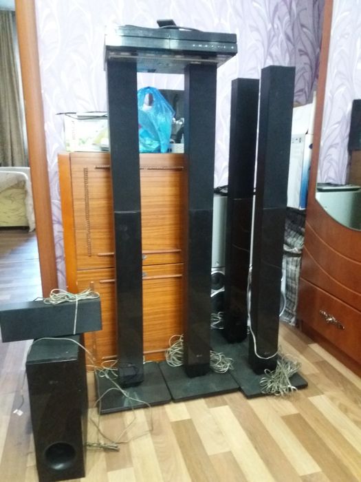 продам домашний кинотеатр 5.1 LG  3D KARAOKE