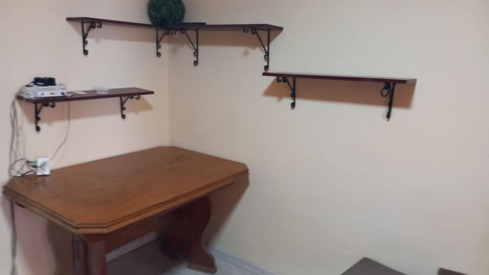 Închiriez garsonieră 200 euro