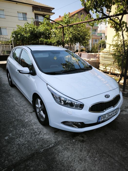 Продавам Kia Ceed 1.6 crdi 128