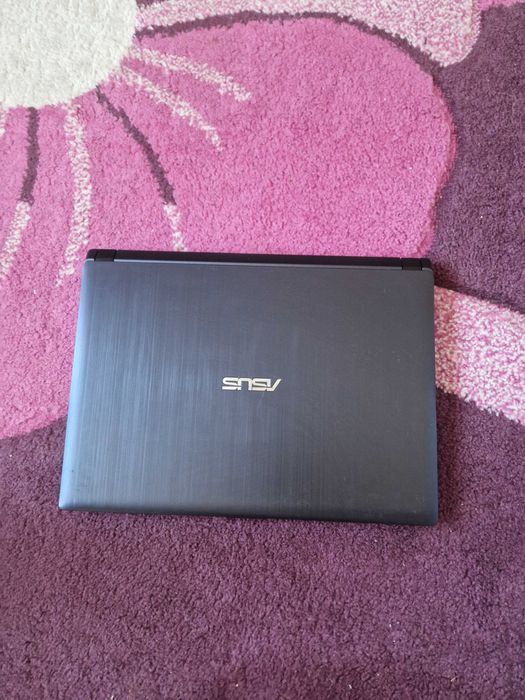 Asus Pro P1440FA