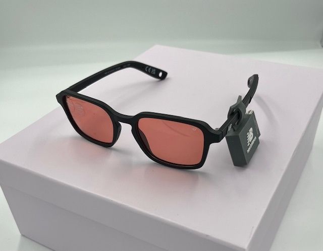 Слънчеви очила New Balance