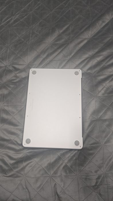 Apple MacBook Neo 512 GB, неразличим от нов