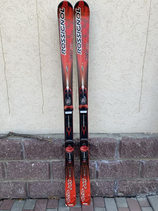 Продам оригинальные лыжи Rossignol