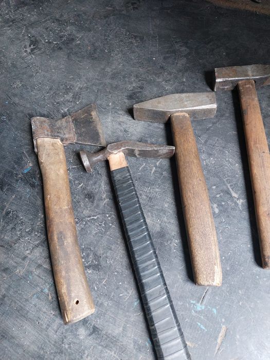 Продам дачный инвентарь.