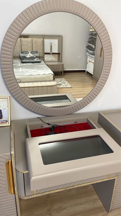 Спальный гарнитур(турецкий)