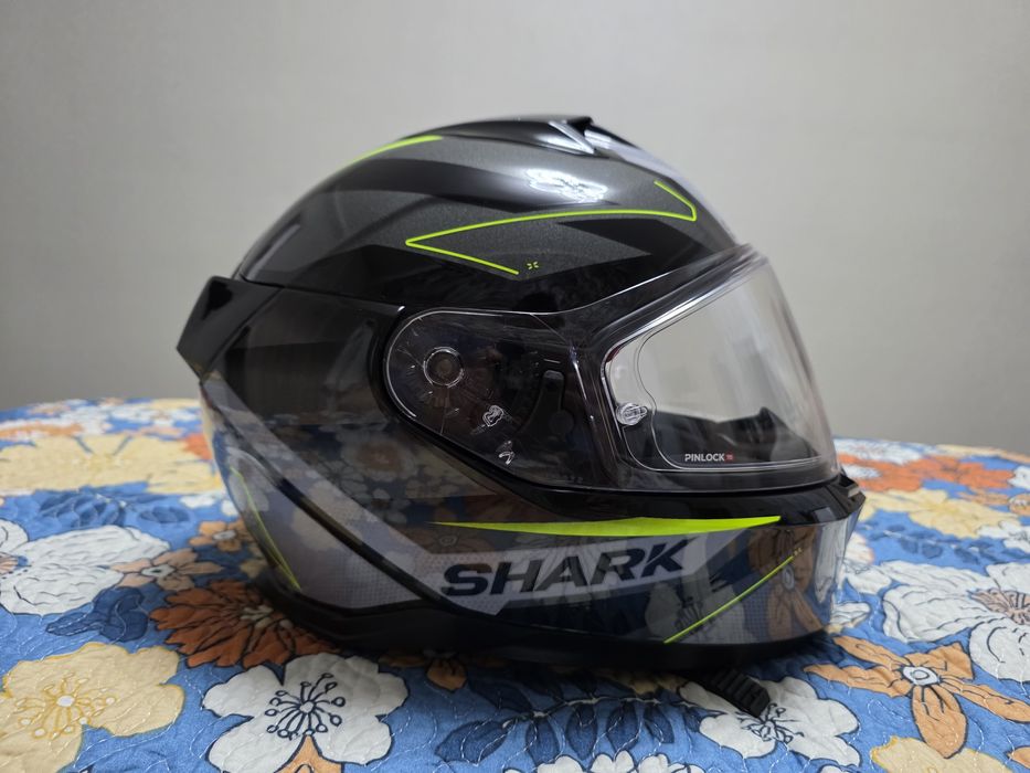 Продам новый шлем shark d-skwal 3