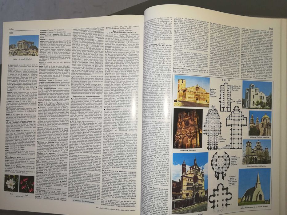 Vand dictionar Larousse TROIS VOLUMES en couleurs