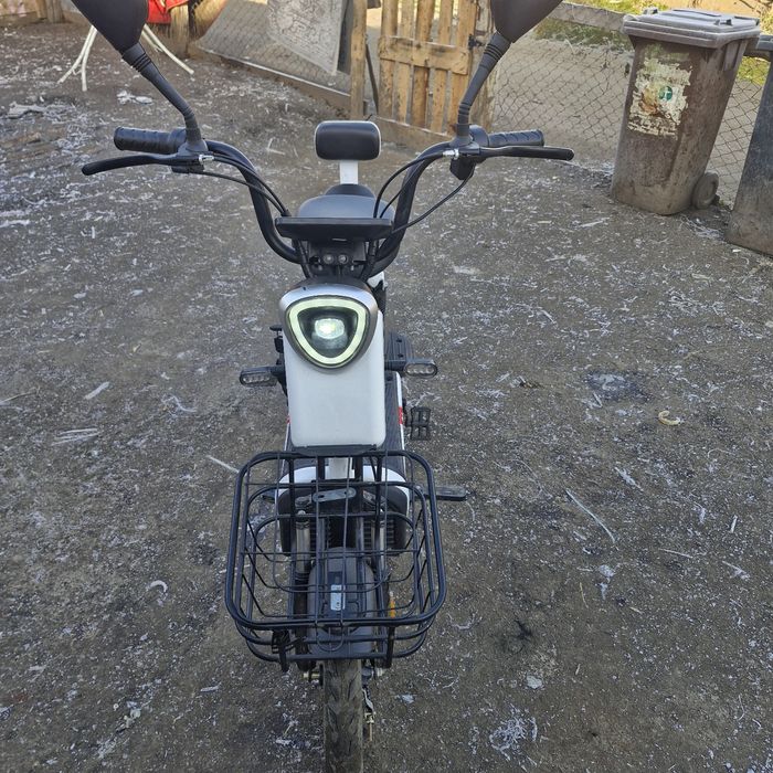 Scuter electric de vanzare