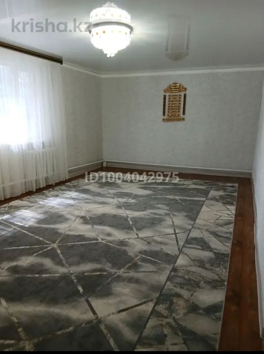 Үй сатылады 4бөлмелі