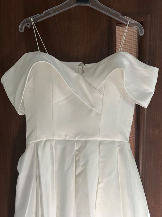 Rochie de mireasa noua