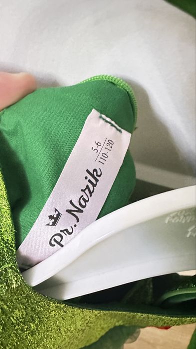 Продам детское платье