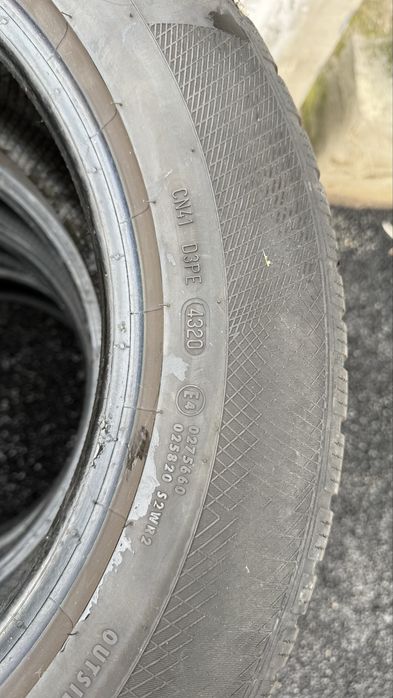 Anvelope de iarna Continental 225/60 R17