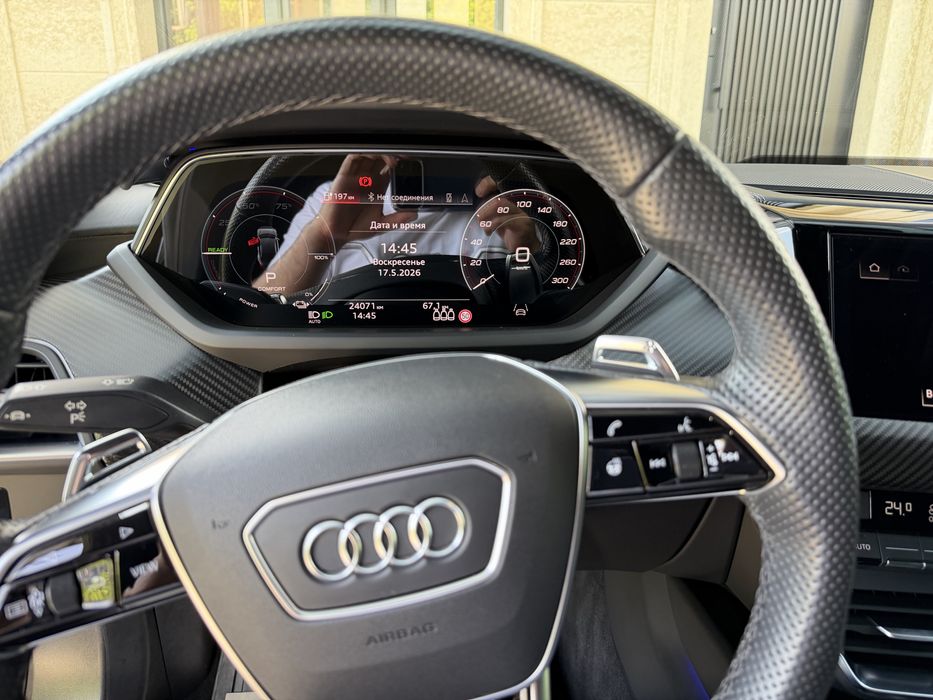 Audi e tron gt срочно год 2022