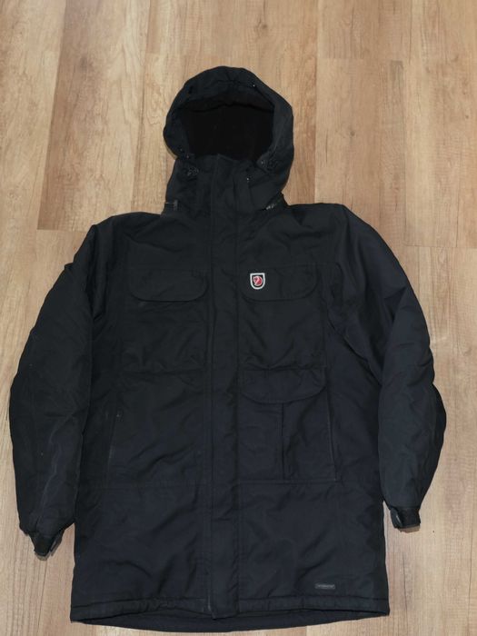 Fjallraven оригинална мъжка парка размер S, но е уголемено реално М