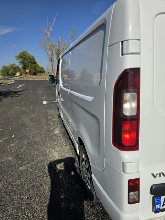 OPEL Vivaro 2015 — imagine 5
