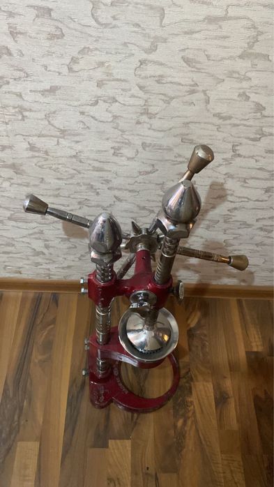 Анар сығатын апарат