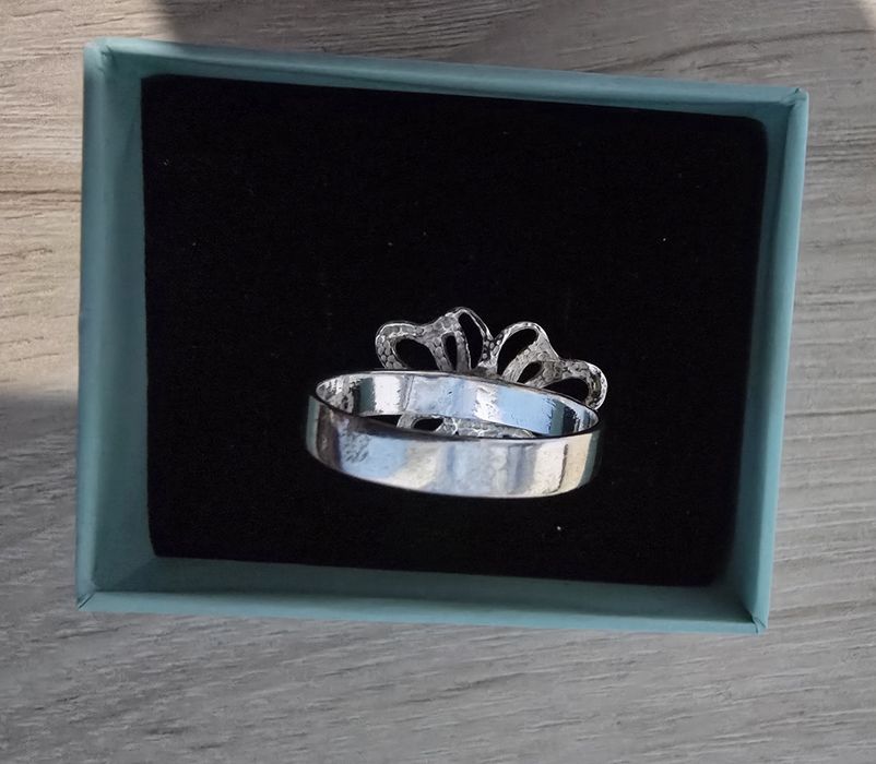 Сребърни обеци и пръстени