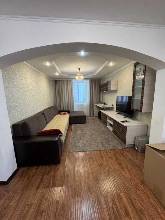 Продается 3 ком квартира район Универмаг