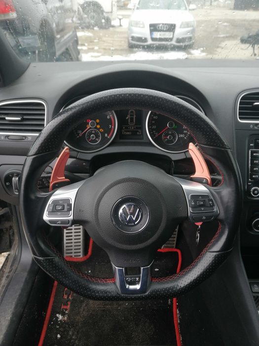 VW Golf VI GTI 210к.с. На части