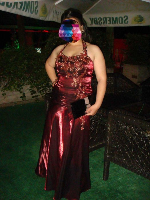 Официална  рокля