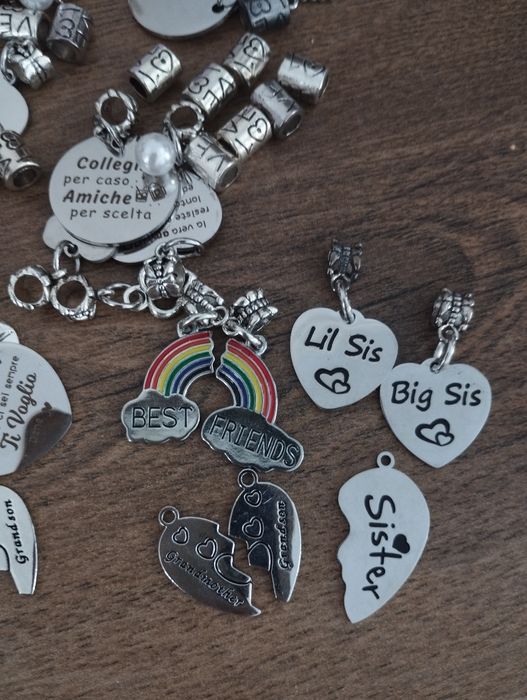 171 броя Талисмани/ висулки за бижута