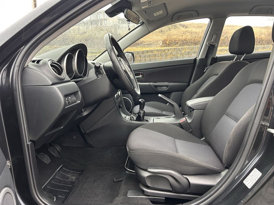 Vand mazda 3 benzina