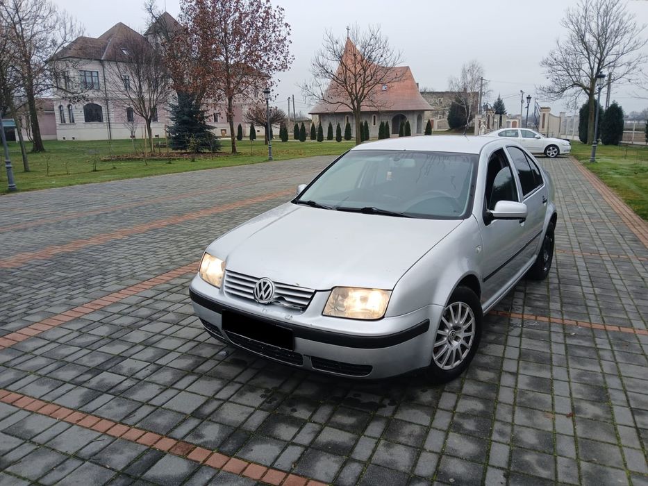 Volkswagen Bora variante auto

1.9 TDI ALH

Model 2002

Se ofera garan