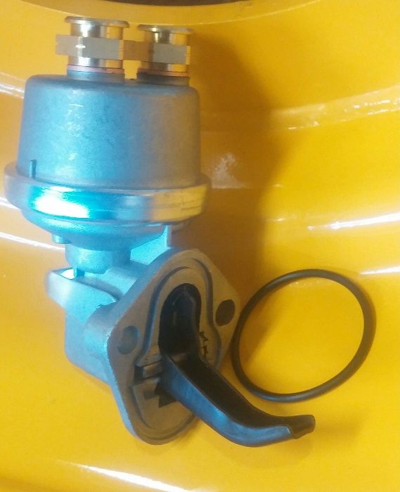 Подкачваща помпа Case , Ford ,New Holland ,Komatsu