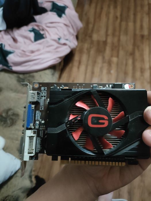 Продам видеокарту