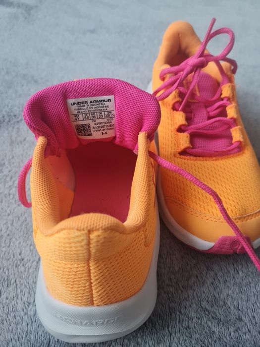 Маратонки Under Armour