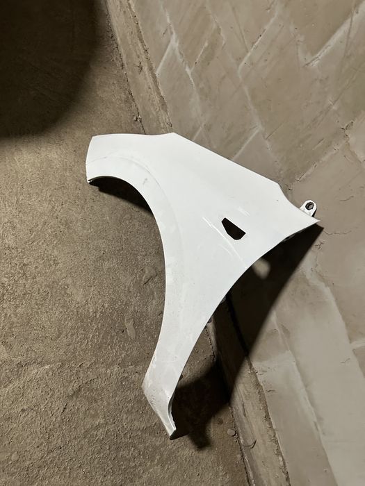Крыло Accent левая