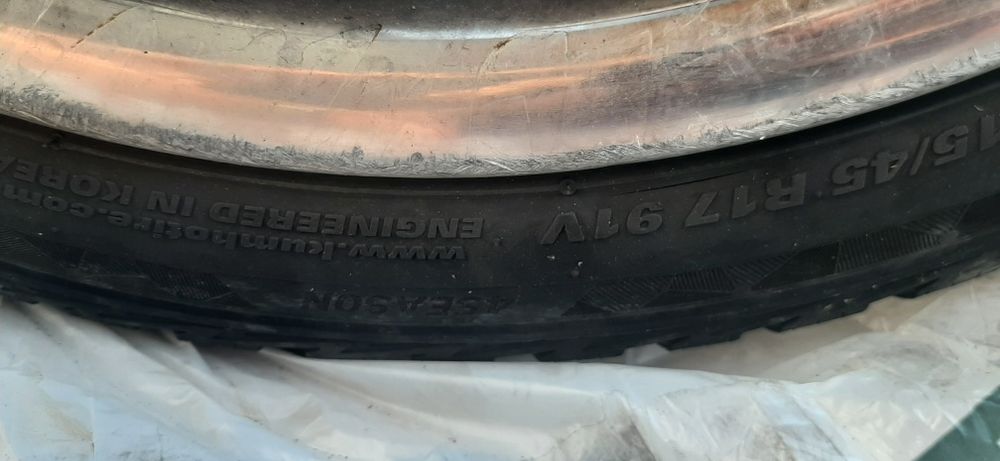 2 Roti Complete R17 - Jante Aliaj 17" + Anvelope 215/45 R17 lexus ct 200h merg si la Toyota