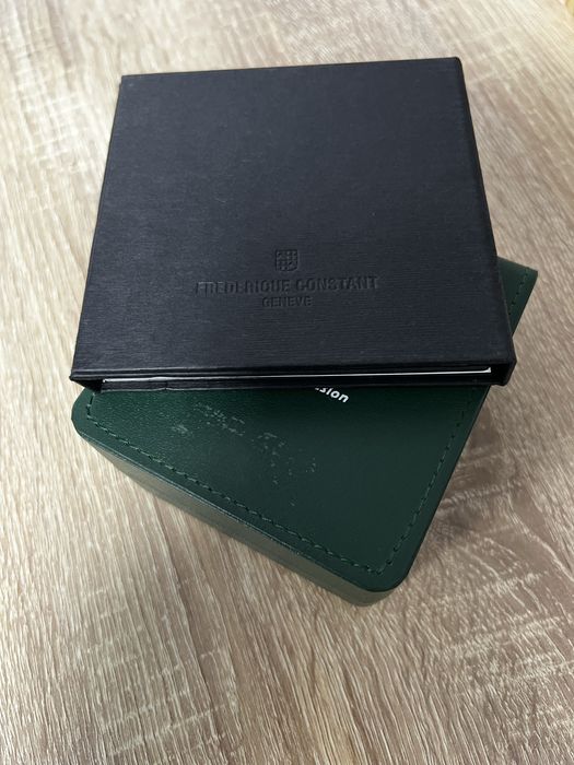 Frederique Constant мужские наручные часы