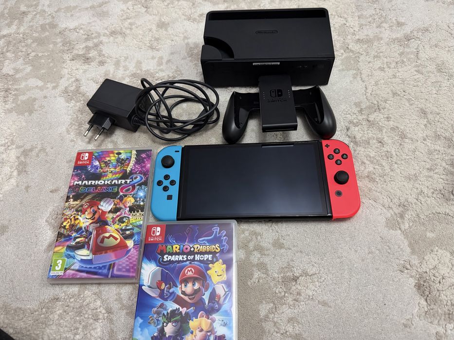 Nintendo Switch - Model Oled