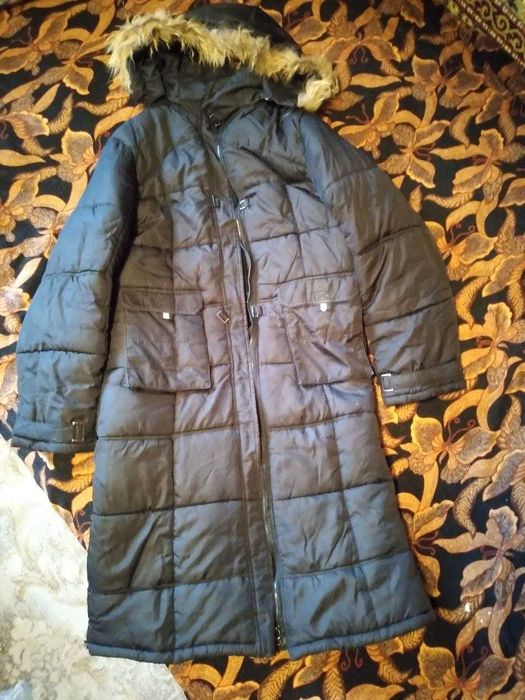 Зимние куртки и пуховики