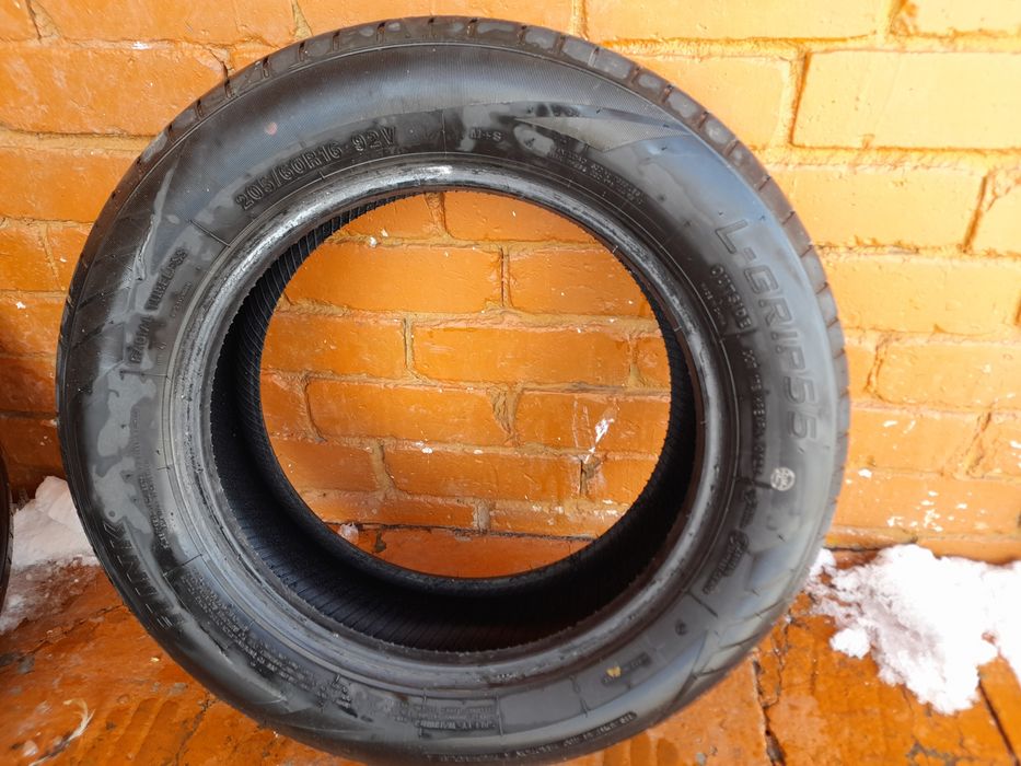 Летние шины 205/60 R 16