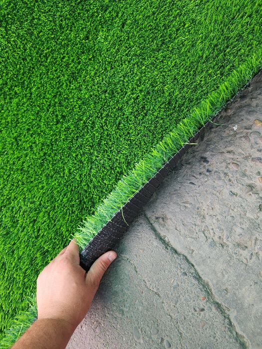 Suniy gazon metrajni va  roʻlonnga mavjud