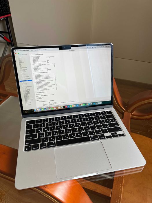 MacBook Air M3 256gb