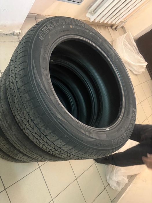 Шины Yokohama  235/55/18