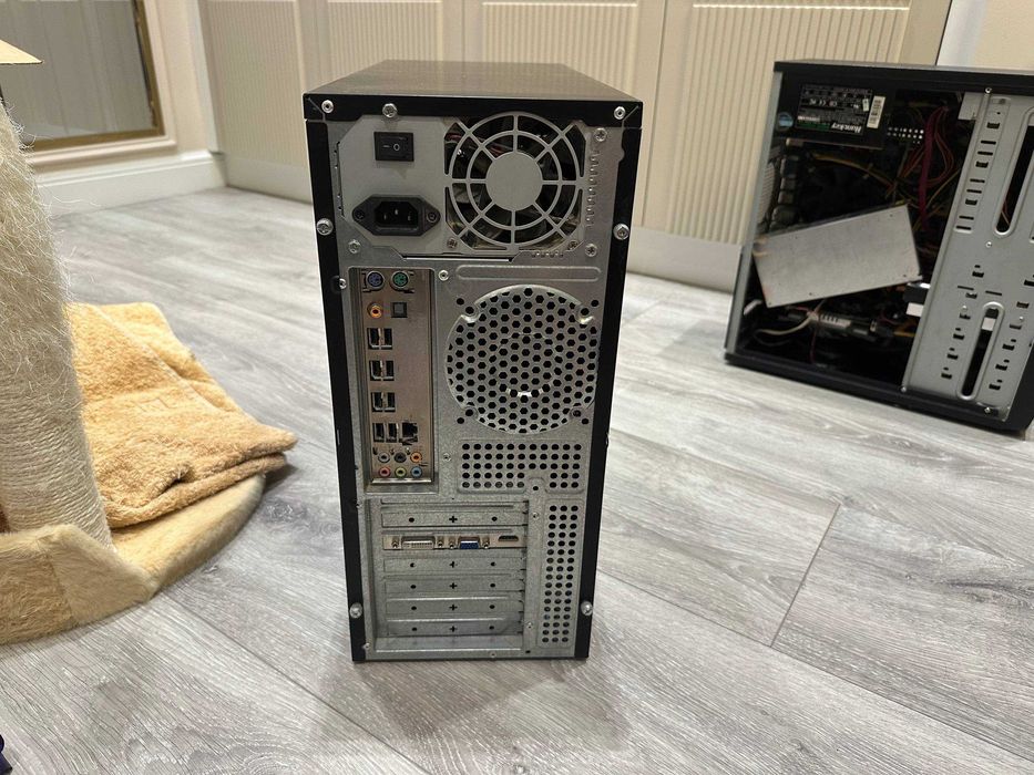 Продам нерабочий системный блок (Intel E5200 / GeForce 9800 GT)