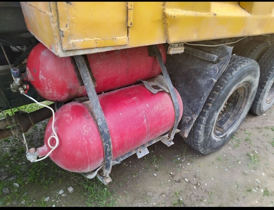 Kamaz samasval  sotiladi