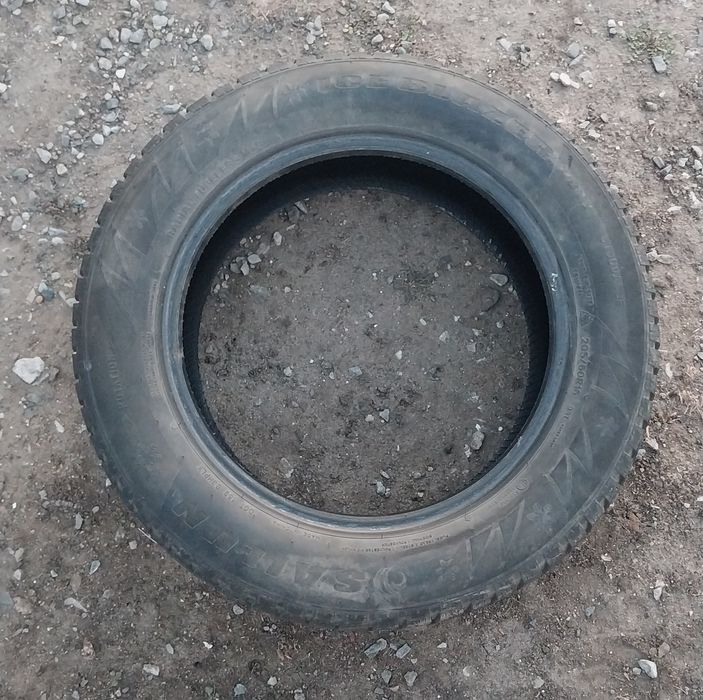Резина зимняя 205/60R16