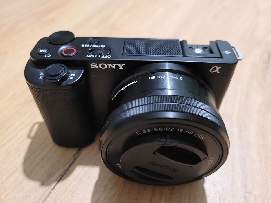 Камера Sony zv-e10